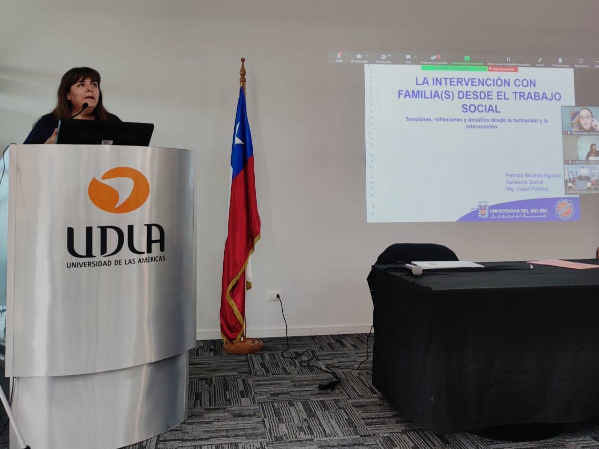 Académica del Departamento de Ciencias Sociales participa en Seminario Internacional respecto a la formación de trabajadoras y trabajadores sociales