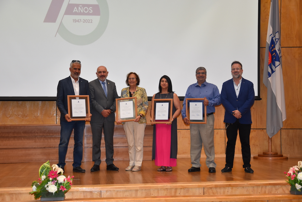 Académicas de la Facultad de Educación y Humanidades obtuvieron reconocimientos por Proyectos de Extensión