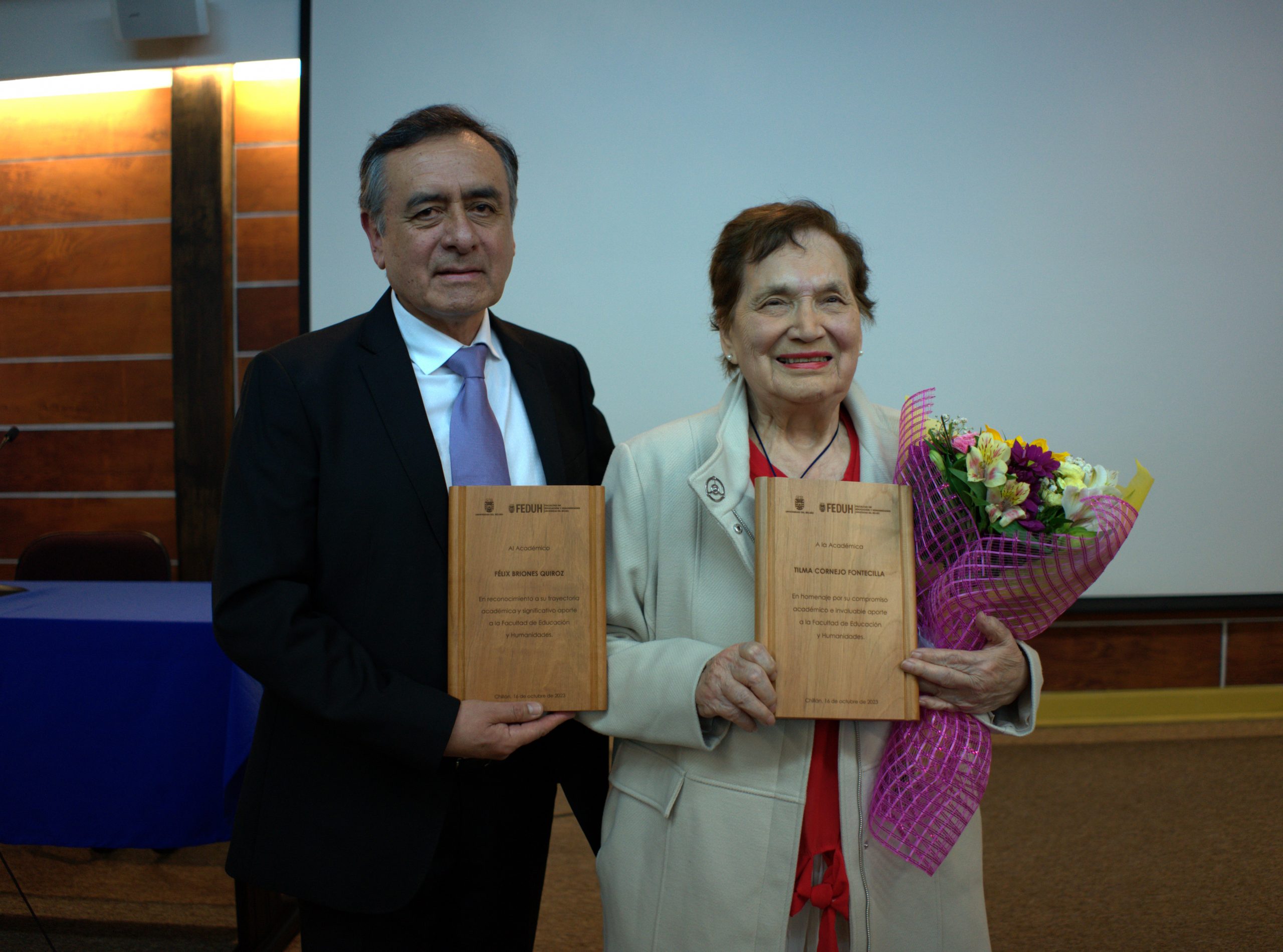 FEDUH UBB celebra el día de la profesora y del profesor con reconocimiento a académica/os que se acogieron a retiro