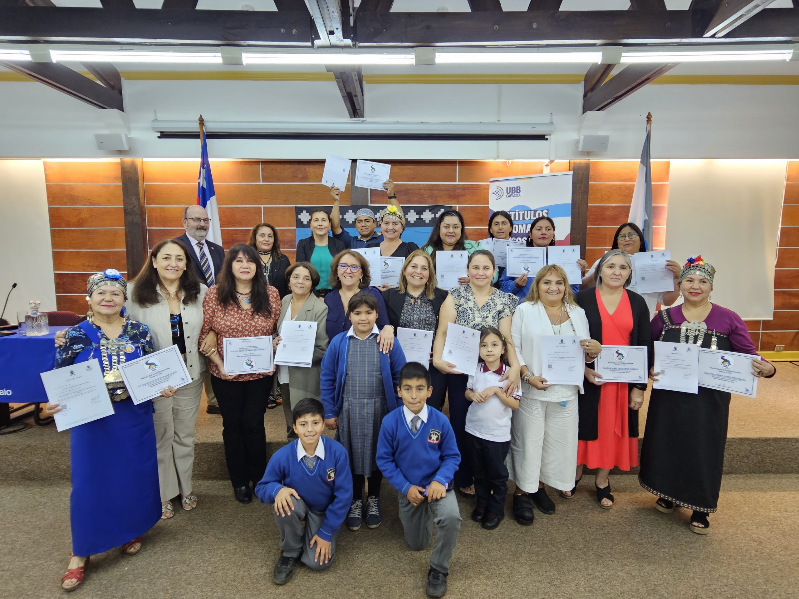15 educadores/as tradicionales de Ñuble reciben certificados en Revitalización de la lengua Mapuche