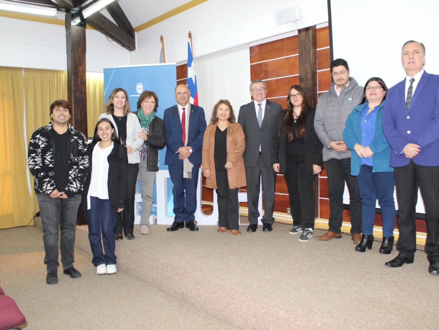 Pedagogía en Castellano y Comunicación inaugura su Año Académico 2025 con clase magistral del Dr. Federico Pastene