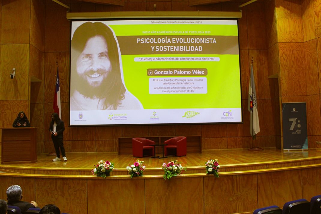 Escuela de Psicología inaugura Año Académico 2025 con charla sobre Psicología Evolucionista y Sostenibilidad