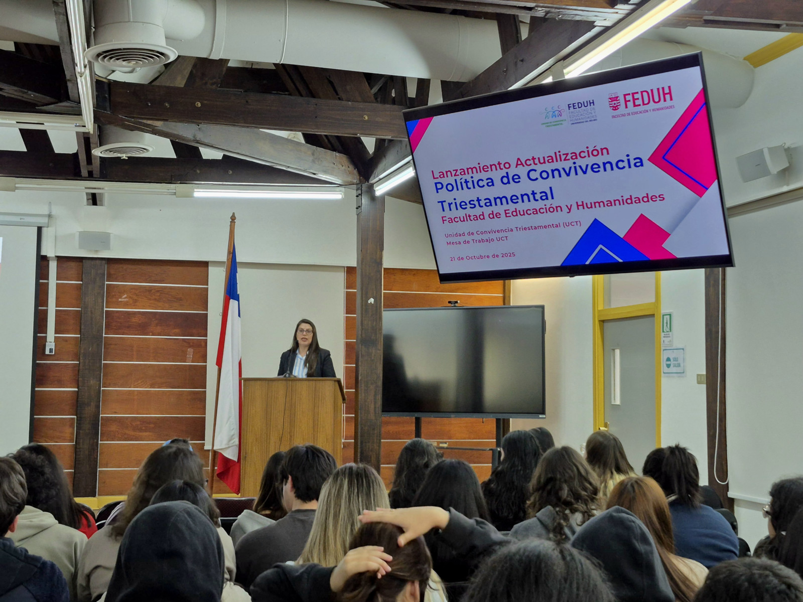 Facultad de Educación y Humanidades UBB actualizó Política de Convivencia Triestamental