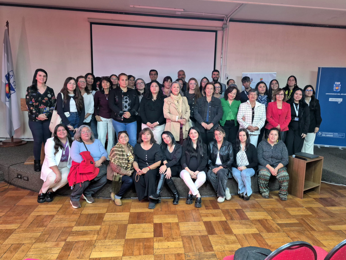83 mujeres de Ñuble inician programa de liderazgo impulsado por SernamEG y CIISETS UBB